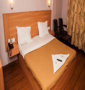 Hotel Sunrise Kodaikanal Bagian luar foto